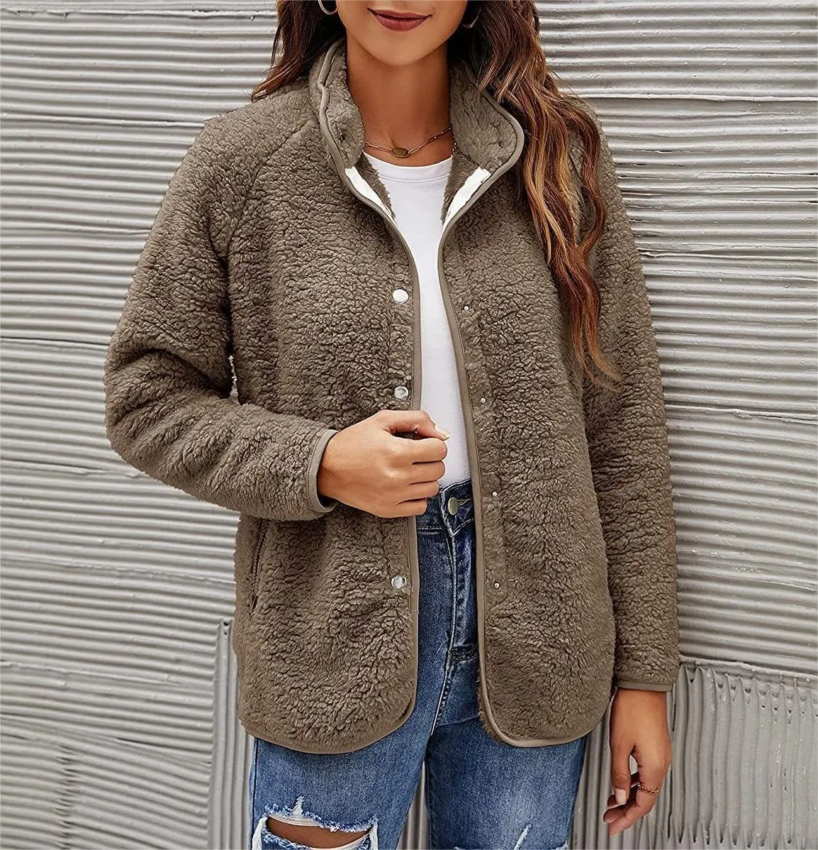 Women's Lapel Button Down Warm Fuzzy Fleece Jacket Long Sleeve Cardigan Coat Oversized Winter Outwear with Pockets